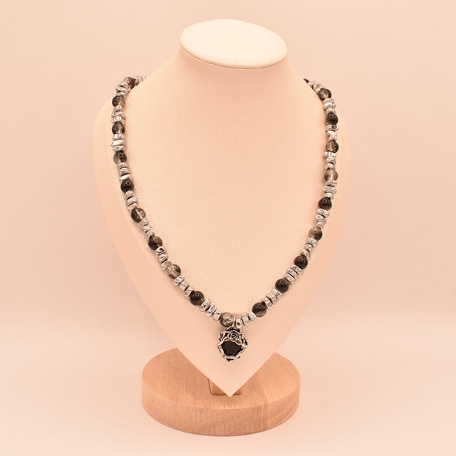 Collar Aura Misteriosa con Piedras Oscuras y Plata