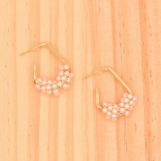 Aretes Aro Geométricos con Perlas Delicadas
