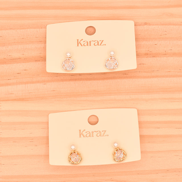 Aretes Elegantes con Perla y Diseño Floral