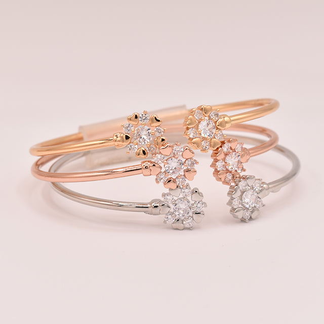 Pulsera Corazones Brillantes