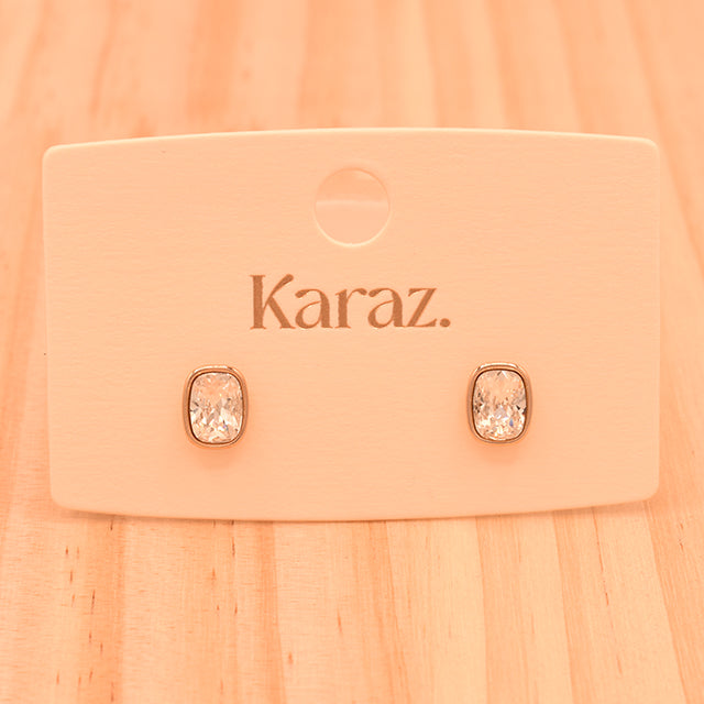 Aretes Brillo Clásico Cuadrado