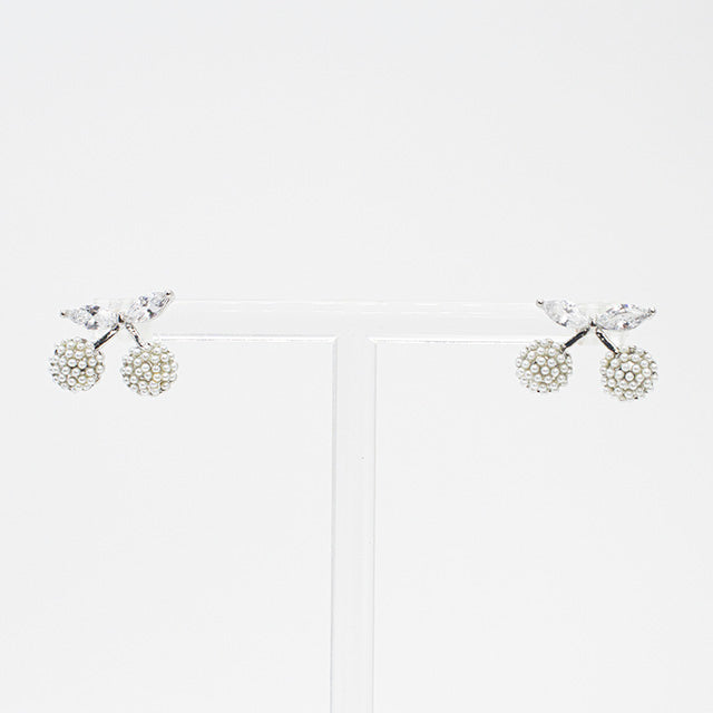 Aretes Cereza Brillante con Perlas