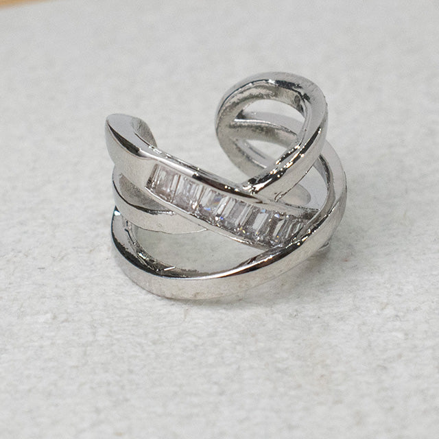 Ear Cuff Cruzado con Circonitas Baguette