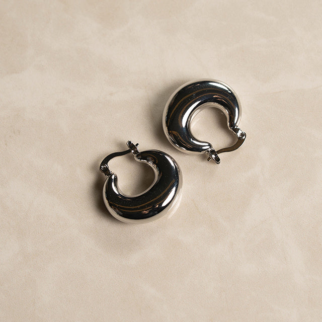 Aros Chunky Plateados | Brillo Moderno