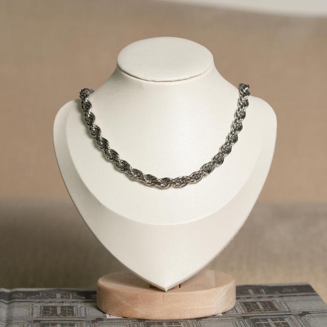 Collar Cadena de Cuerda Plateada
