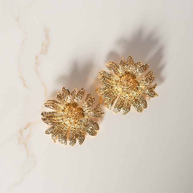Aretes Girasol Dorados con Baño de Rodio