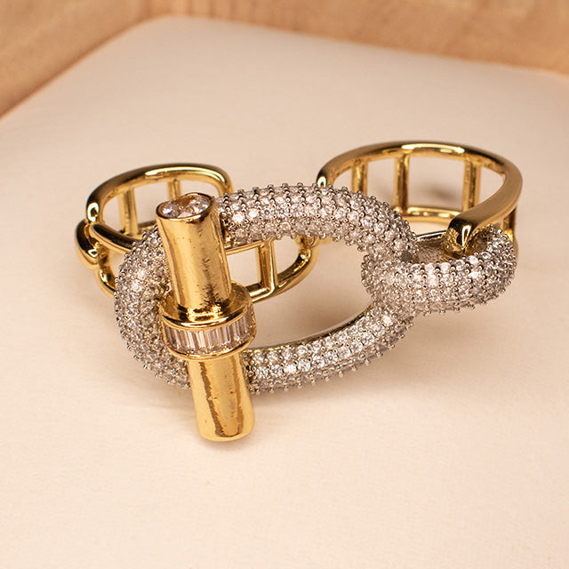 Anillo de Cadena Doble con Pavé y Cierre Toggle