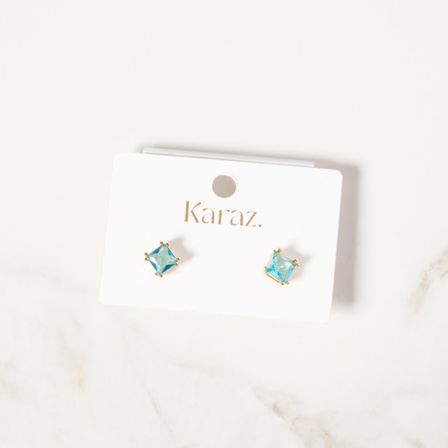 Aretes Topo Cuadrados de Circonia Azul con Baño de Oro