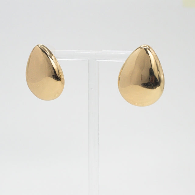 Aretes Gota Dorada Elegante