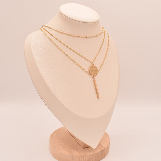 Trio de Collares Delicados Ajustables con Dijes Dorados