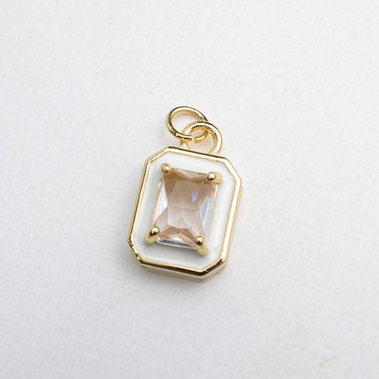Dije Rectangular con Cristal Beige y Esmalte Blanco