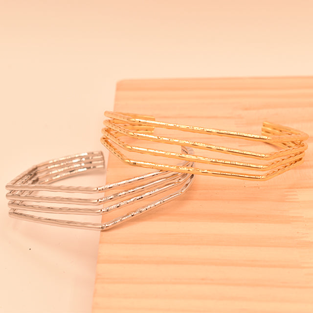 Pulsera Cuff Texturizada