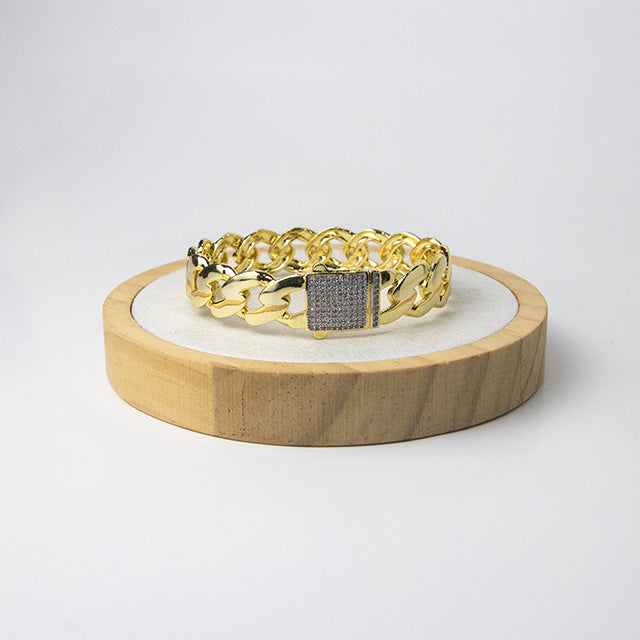 Pulsera Cadena Cubana con Broche de Circones