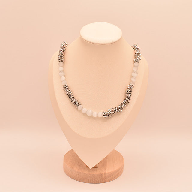 Collar Aura de Eslabones y Piedras Blancas