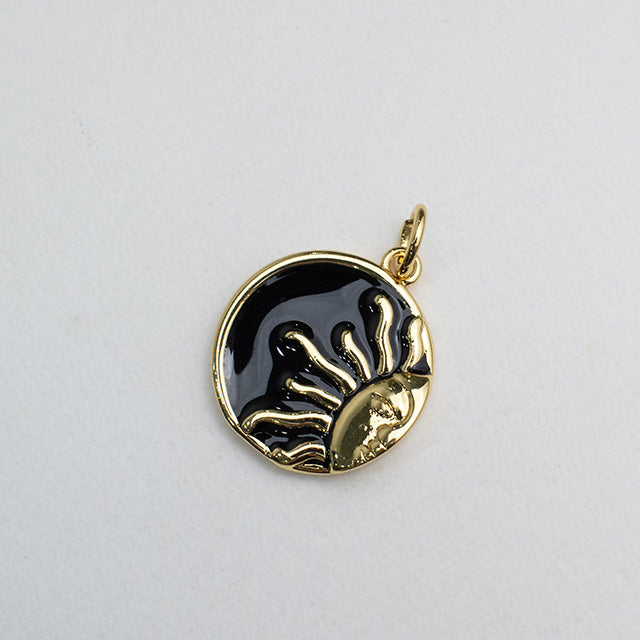 Dije Sol Naciente Negro y Dorado