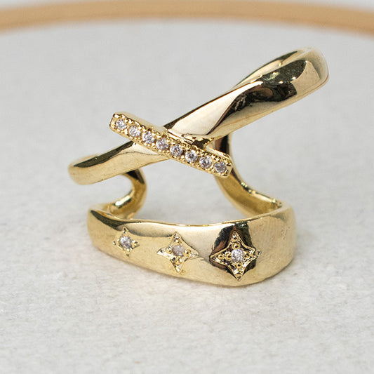 Earcuff Cruzado Estrellas Brillantes