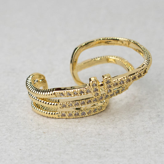 Earcuff Brillo Dorado Triple Banda