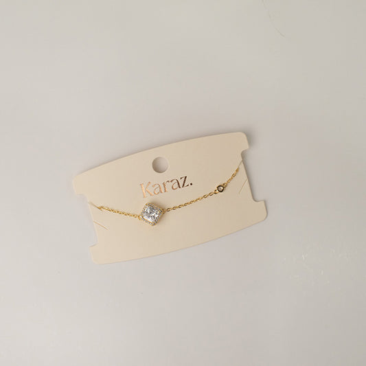 Pulsera Elegante con Circonita Cuadrada Dorada