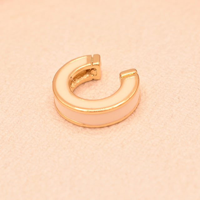 Earcuff Esmaltado Crema y Dorado