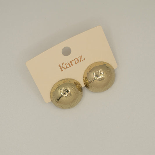 Aretes Cúpula Dorados Karaz con Textura Martillada