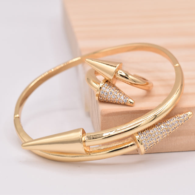 Pulsera Puntas Brillantes Dorada