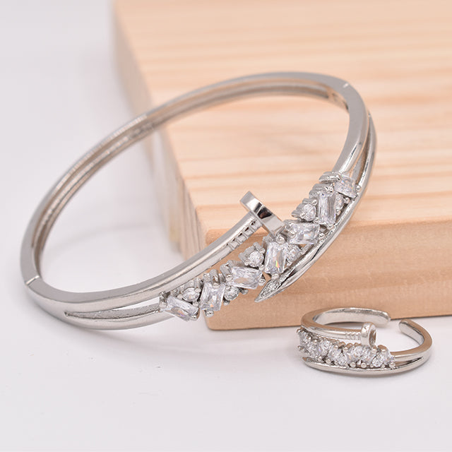 Pulsera Clavo Radiante