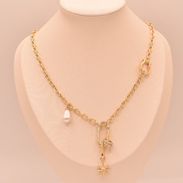Collar Estrella y Perla Dorada