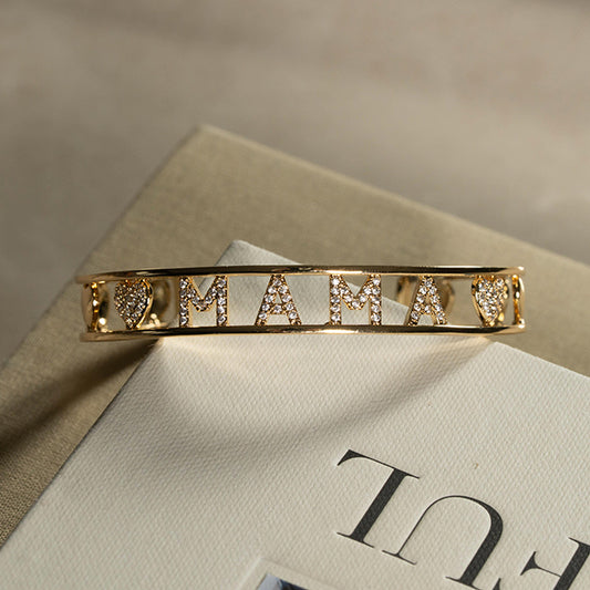Pulsera MAMA con Corazones Brillantes