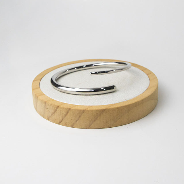 Pulsera Cañita | Diseño Minimalista en Plata