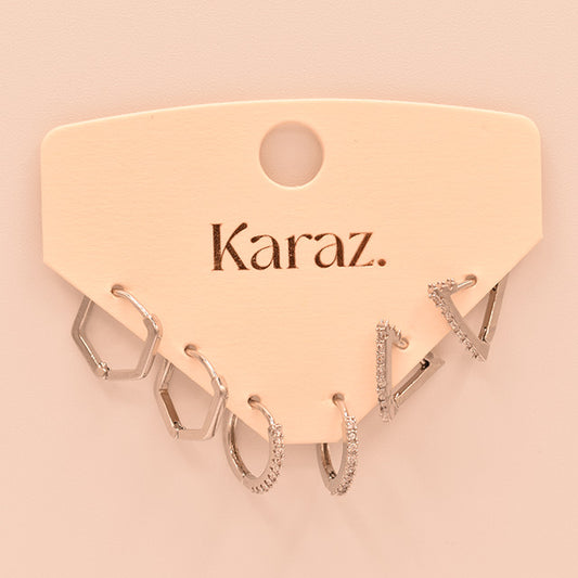Set de Aros y Pendientes Plateados con Detalles Brillantes