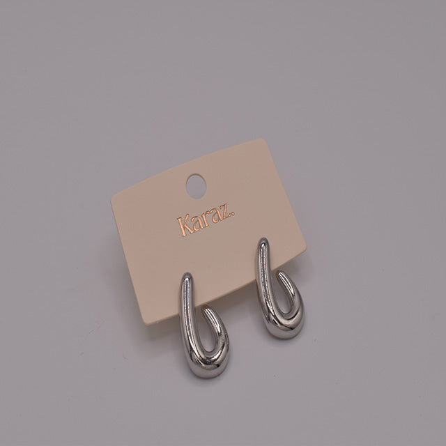 Pendientes Plateados de Diseño Fluido Karaz