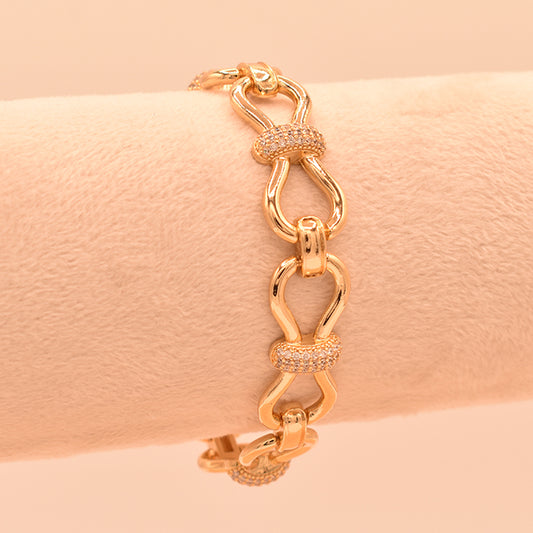 Pulsera Eslabones Infinito con Circonitas Doradas