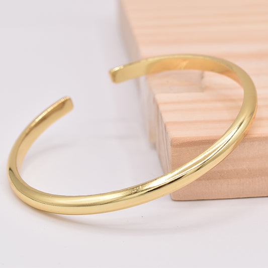 Pulsera Rígida Minimalista Dorada