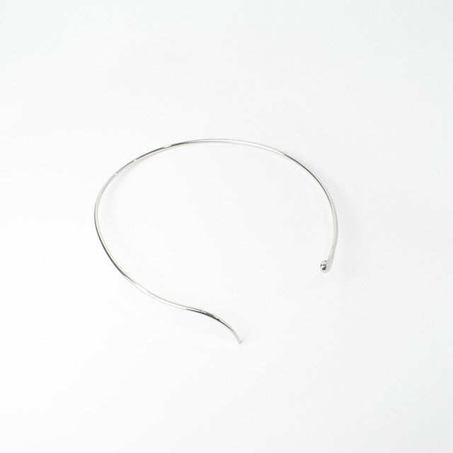 Choker Rígido Minimalista Plateado